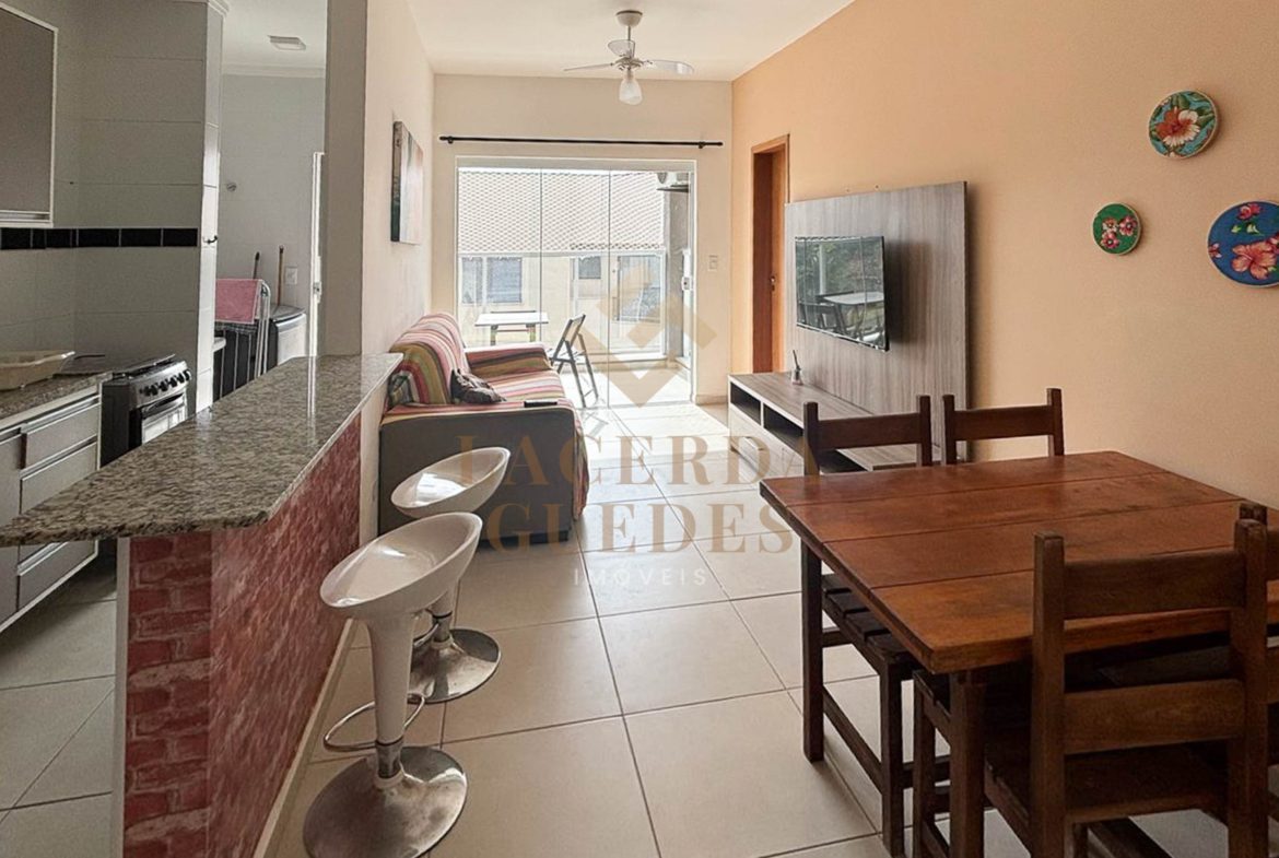 Sala de jantar com acesso à varanda gourmet