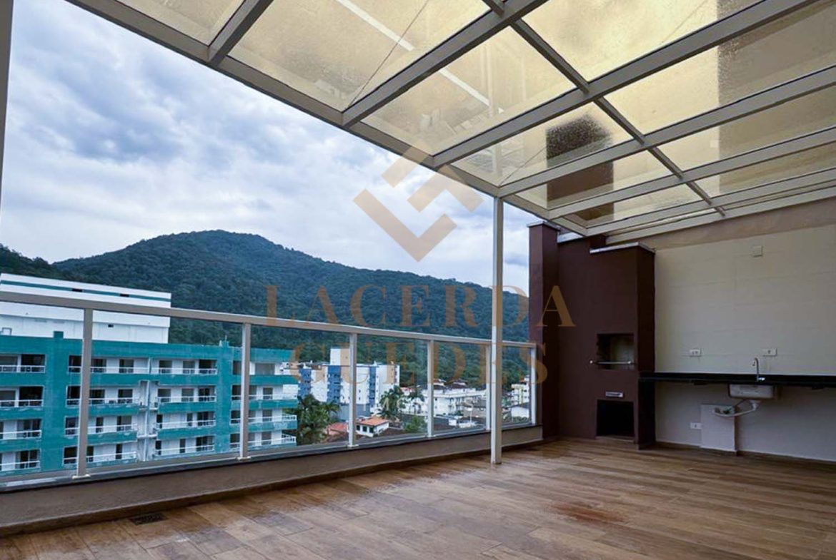Área externa coberta da cobertura com vista panorâmica