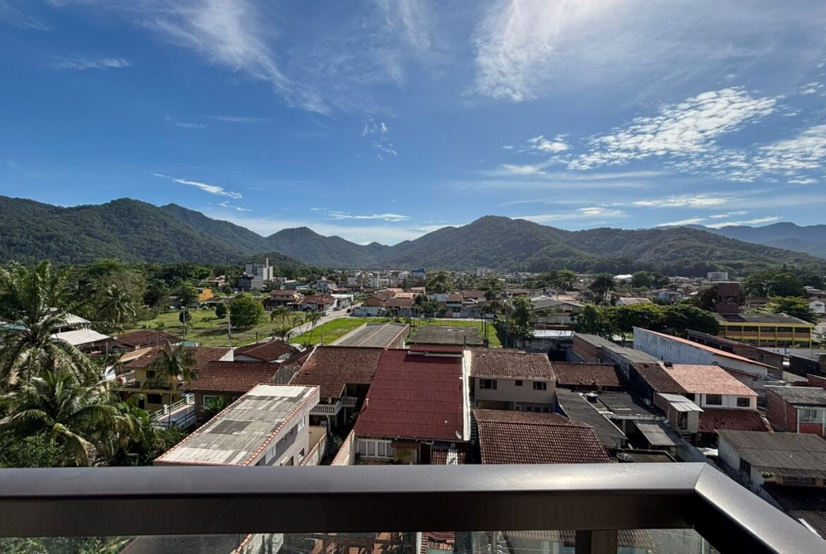 Vista do 4º andar para o bairro Itaguá