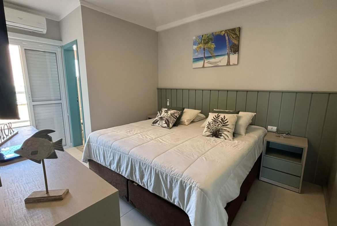 Suíte do apartamento no Itaguá
