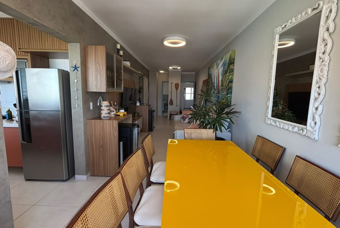 Sala de jantar do apartamento de 110 m²