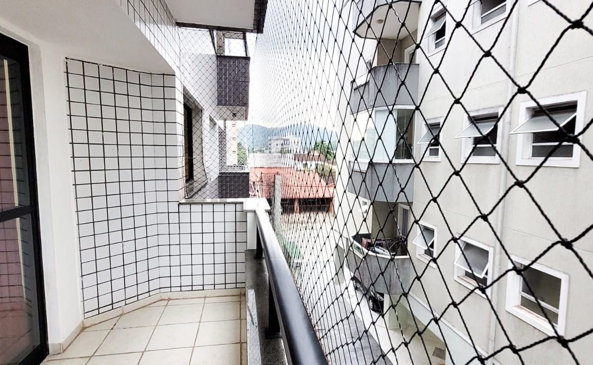 Varanda do apartamento no Centro de Ubatuba