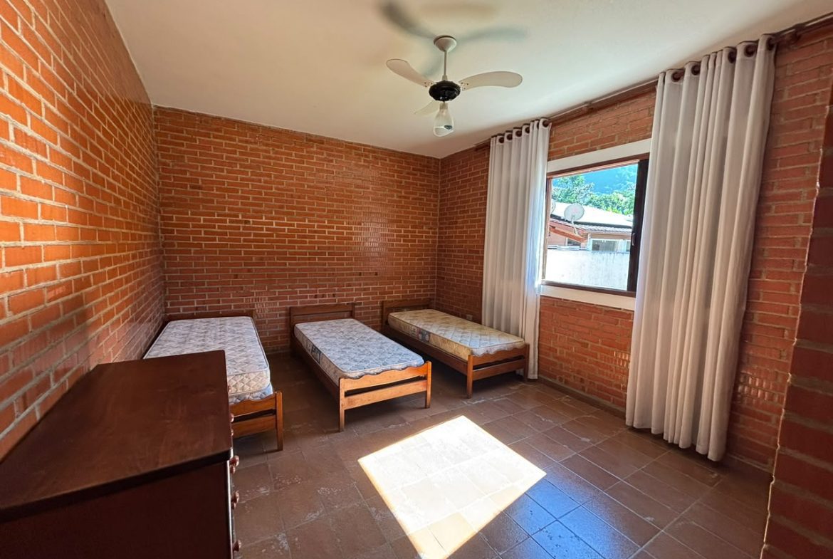 Quarto com piso