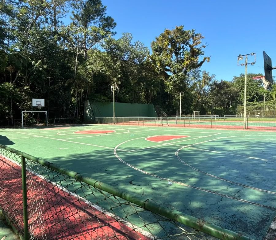 Quadra esportiva do Condomínio Park Hills