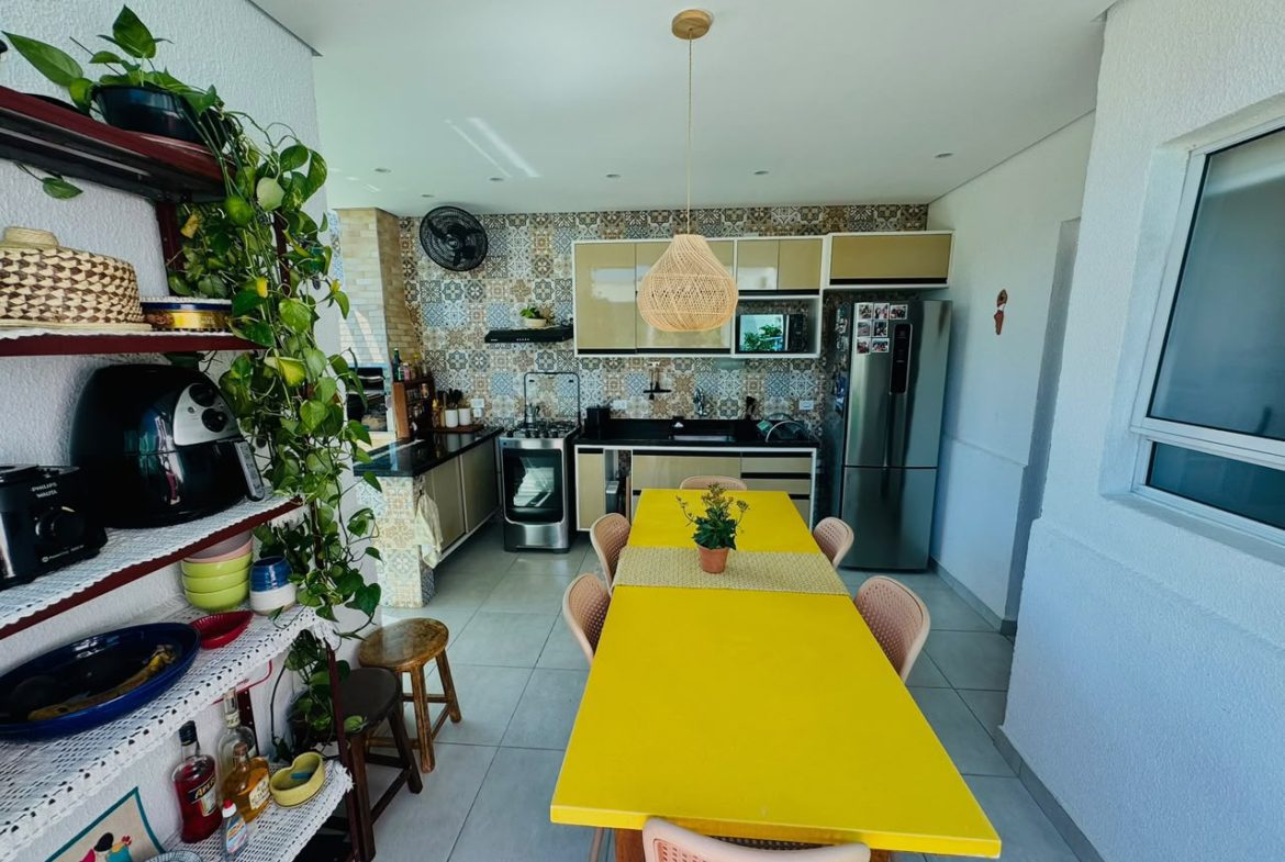 Cobertura de 90 m² com 3 Dormitórios na Estufa 1, Ubatuba