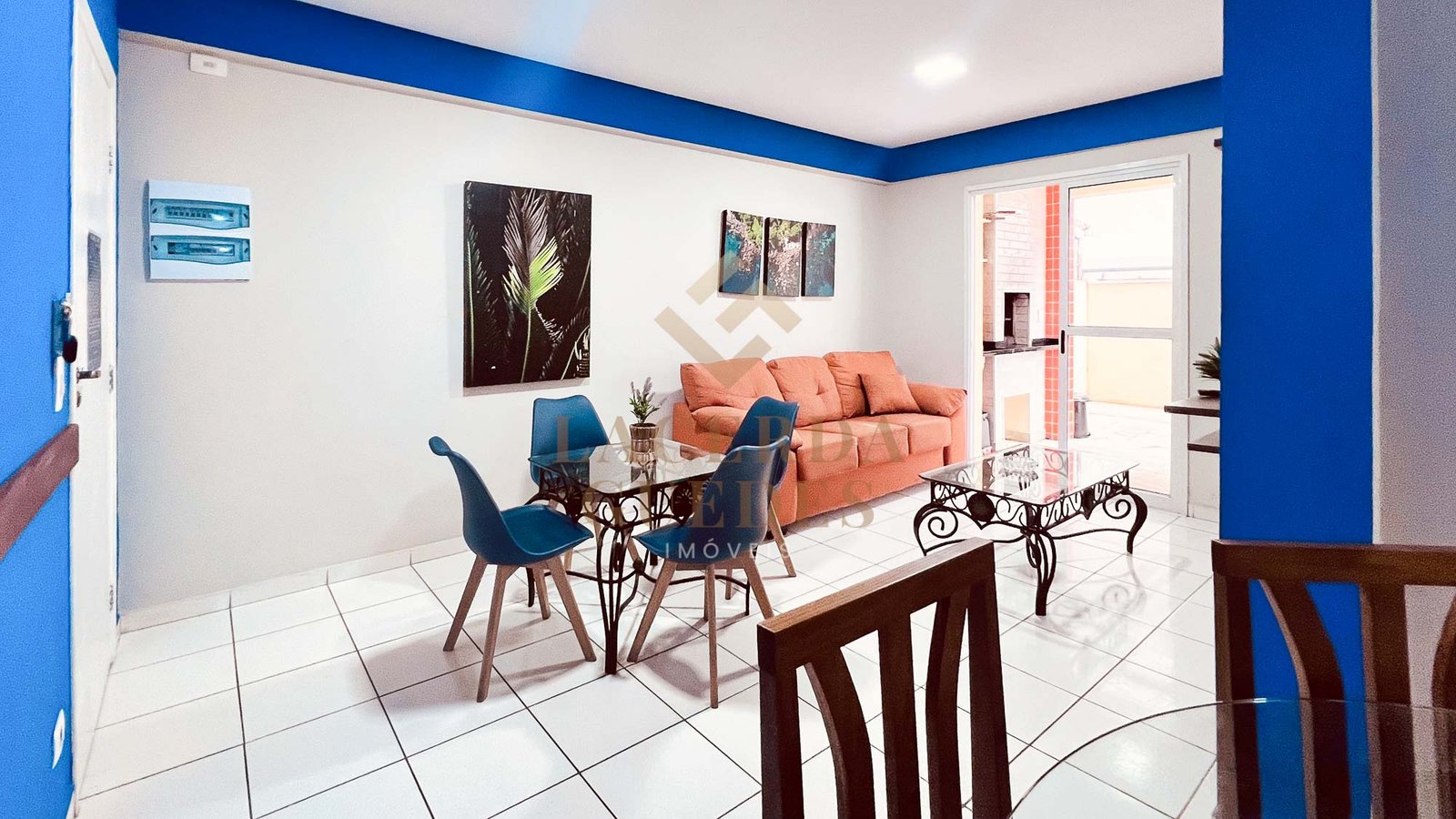 apartamento-garden-praia-grande-ubatuba-10 Sala de jantar integrada à sala de estar