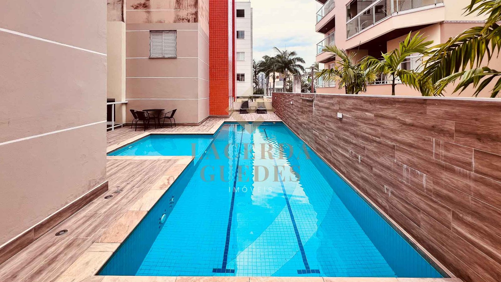 apartamento-garden-praia-grande-ubatuba-5 Piscina do condomínio na Praia Grande