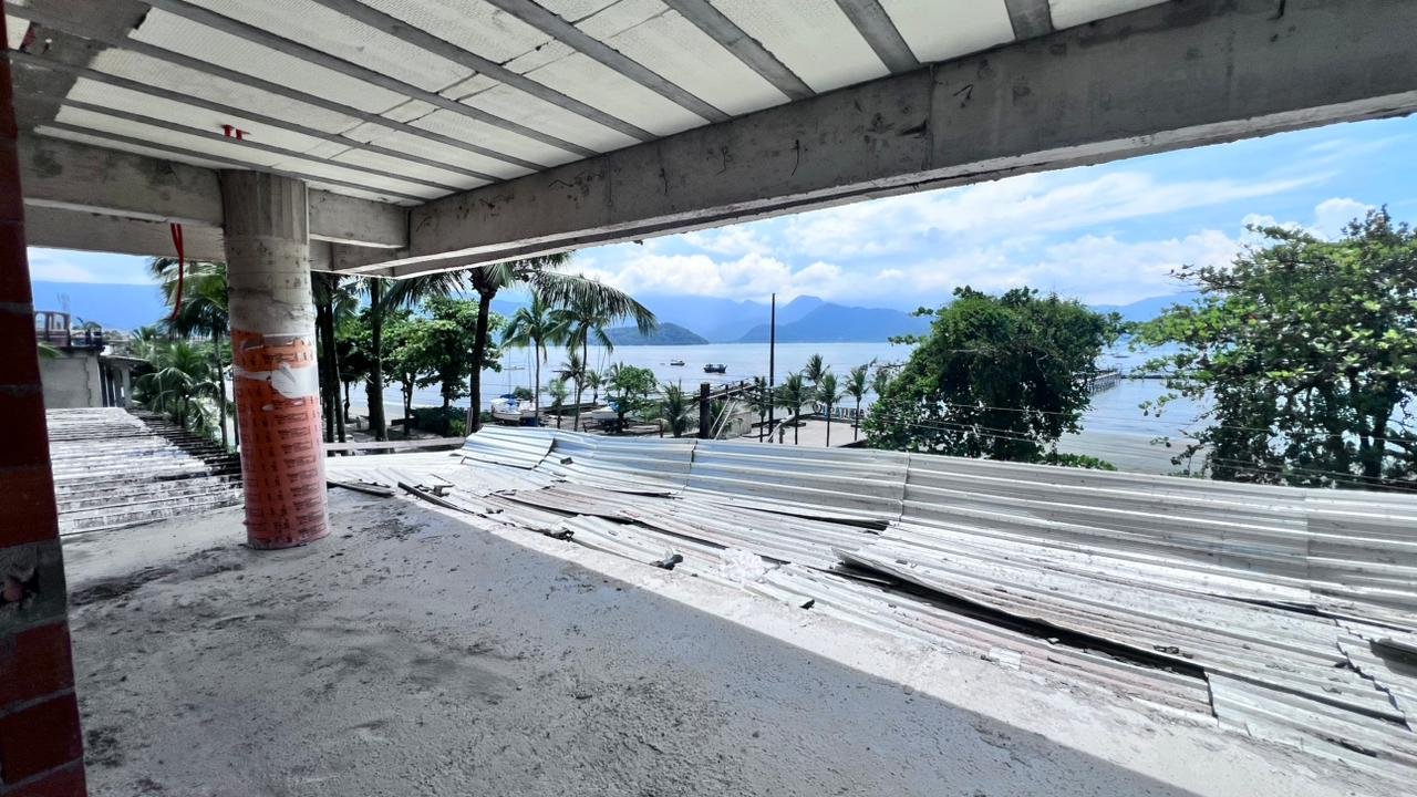 apartamento-frente-mar-itagua-dois-coracoes (16) Varanda em obra com vista para o mar no Residencial Dois Corações
