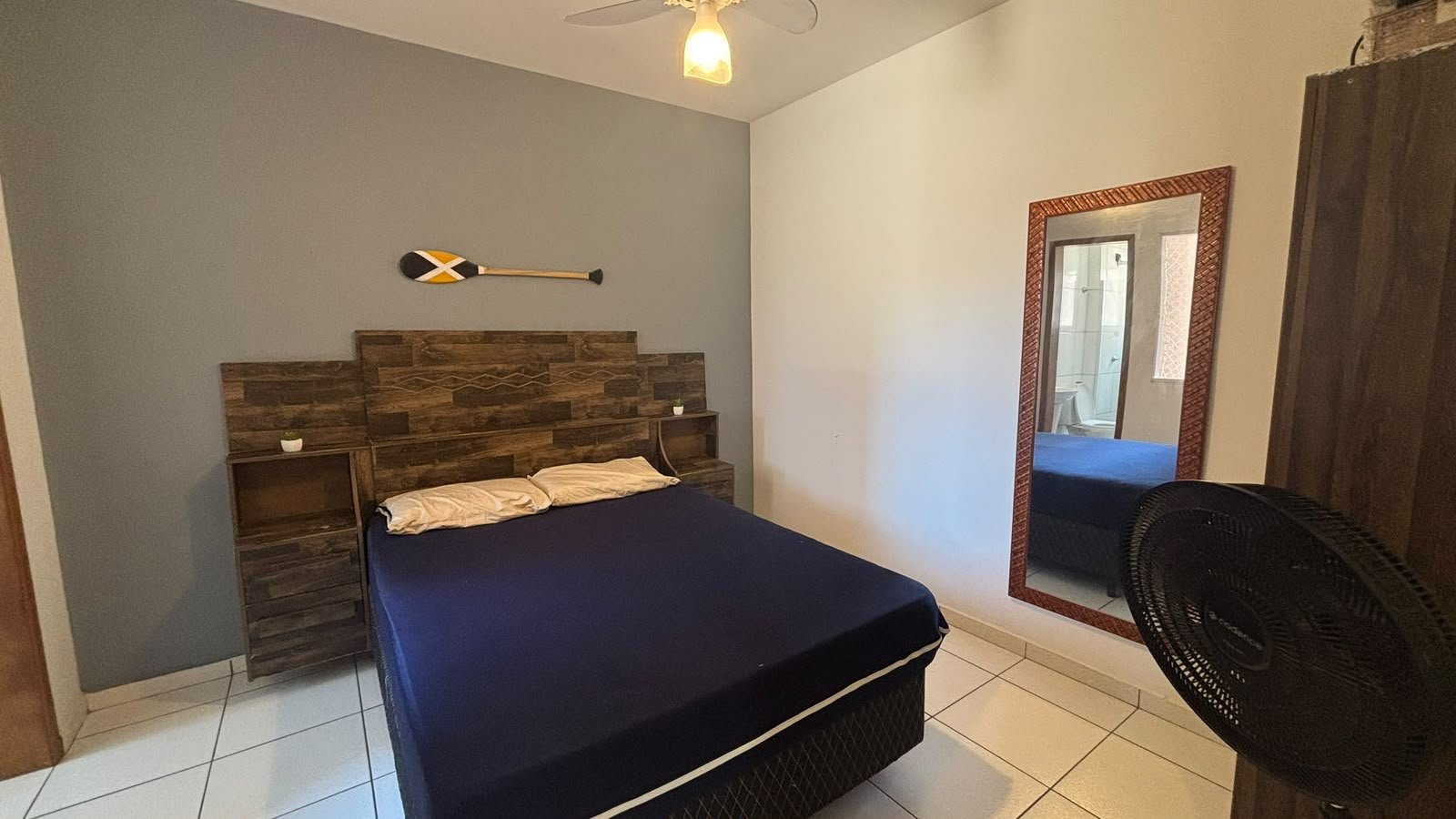 apartamento-mobiliado-centro-varanda-gourmet (13) Suíte mobiliada do apartamento de 2 dormitórios
