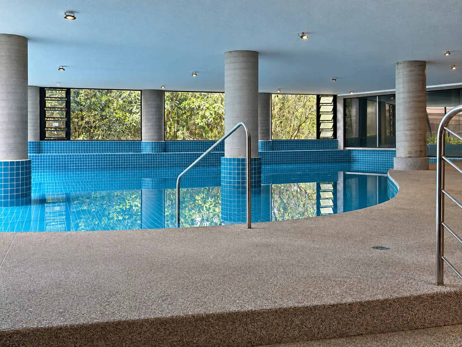 apartamento-duo-itagua-85m2-piscina-aquecida Piscina aquecida do condomínio Duo Itaguá