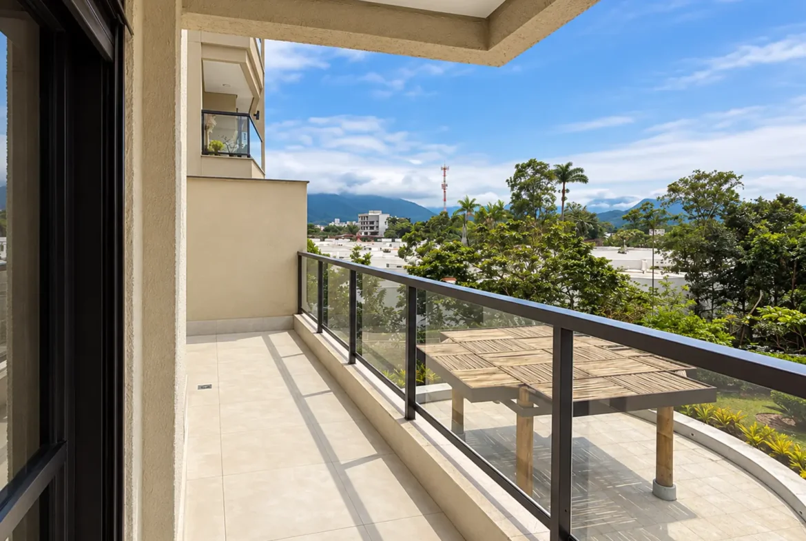 Sacada do apartamento de 85 m² no Duo Itaguá
