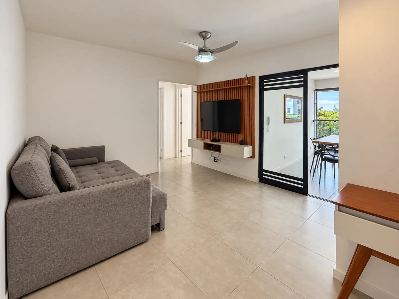 apartamento-duo-itagua-85m2-sala-integrada Sala integrada do apartamento de 85 m² no Duo Itaguá