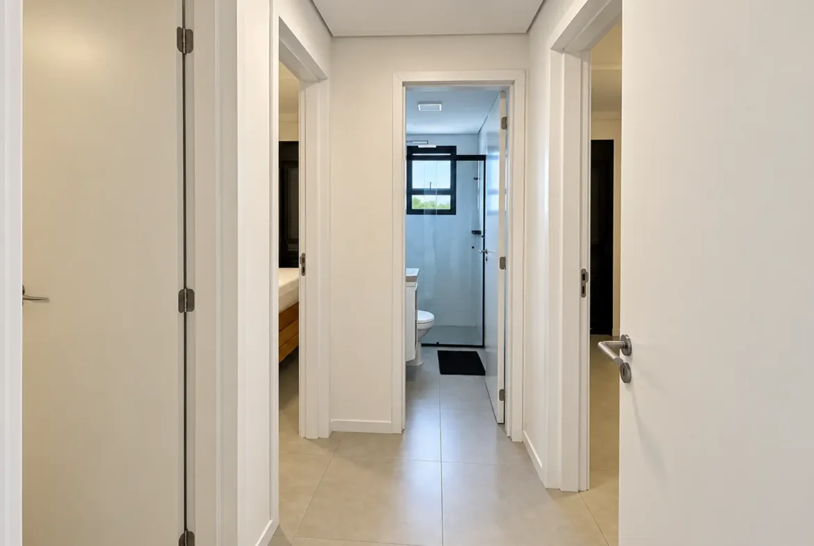 Hall de circulação do apartamento no Duo Itaguá