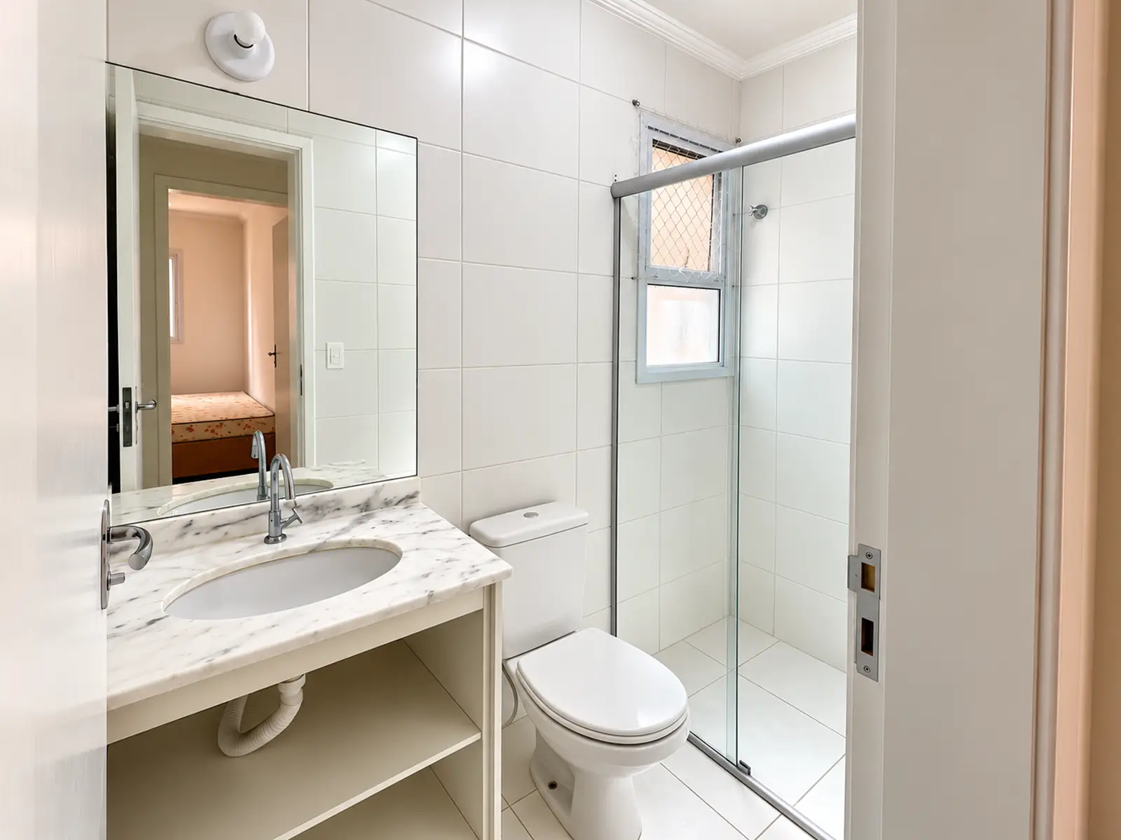 apartamento-itagua-51m2-lg106-banheiro Banheiro do apartamento no Itaguá