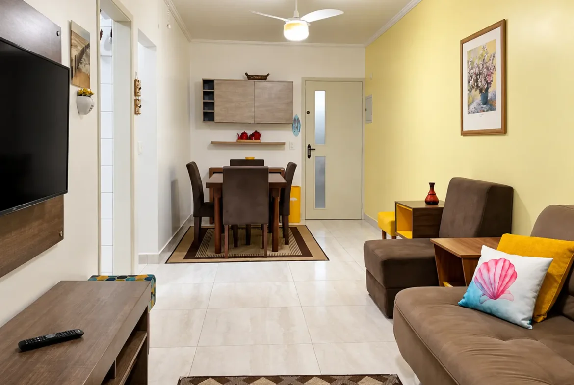 Sala integrada do apartamento no Condomínio Ilha do Sol